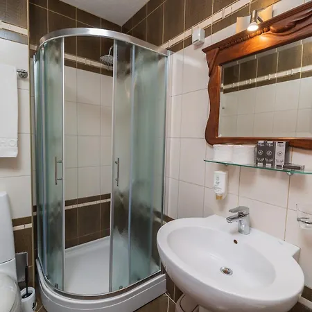 Etno Selo Stanisici Pirg 5*